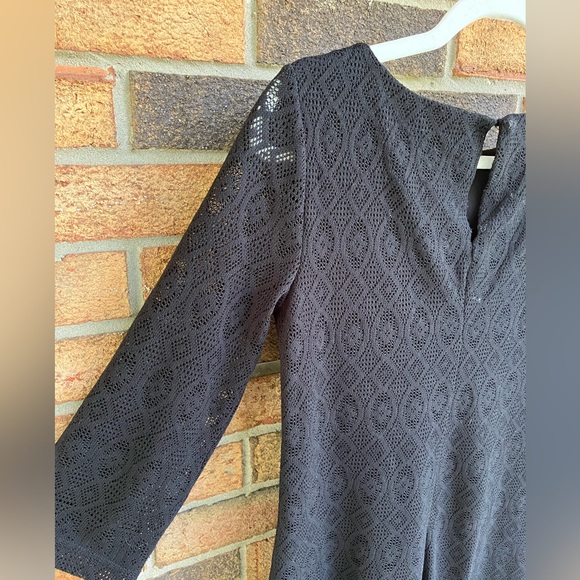 Women Lace Dresses - Picture 8 of 8